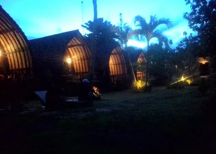 ロッジ Jati Jungle Bungalows