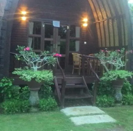 ロッジ Jati Jungle Bungalows *