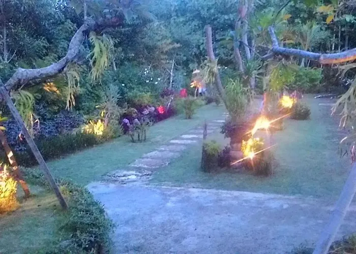 ロッジ Jati Jungle Bungalows ウンガサン